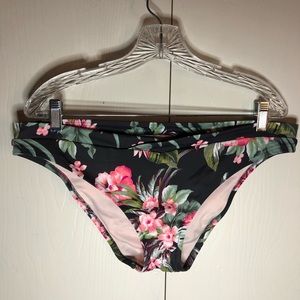 Shade & Shore floral swim bottom, various sizes